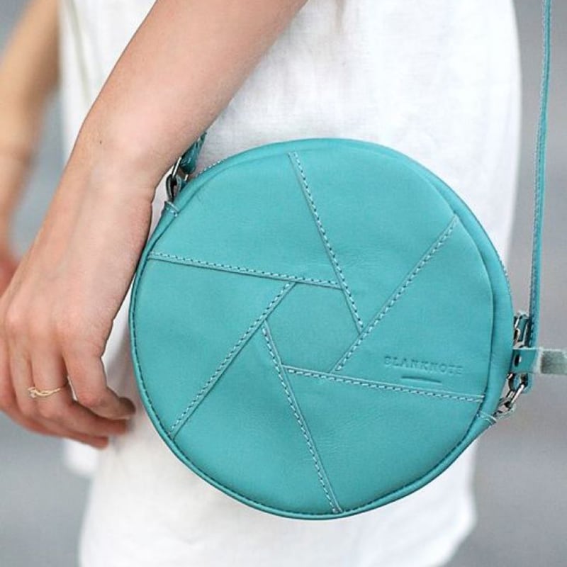 Кожаная сумка женская Hat box blue leather