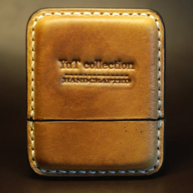 Кожаный портсигар Light brown leather