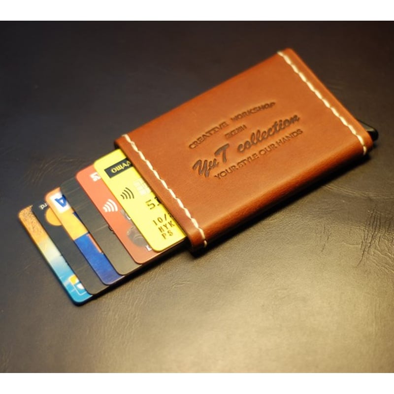 Кожаный картхолдер Card Protector brown leather