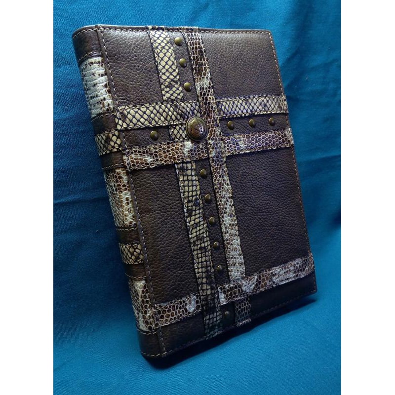 Щоденник у шкіряній обкладинці Python brown leather