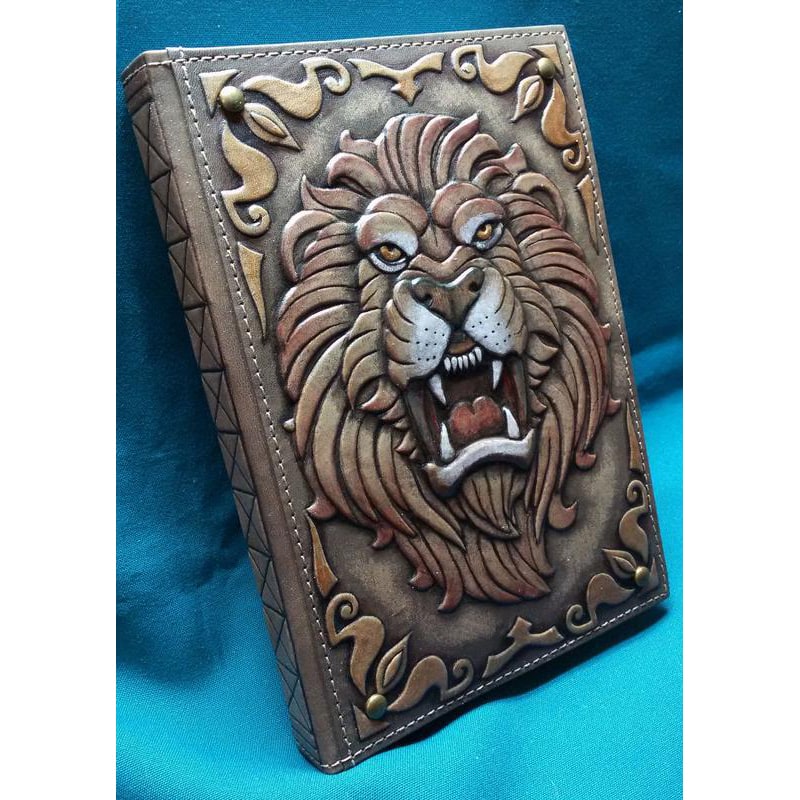 Ежедневник в кожаной обложке Лев brown leather