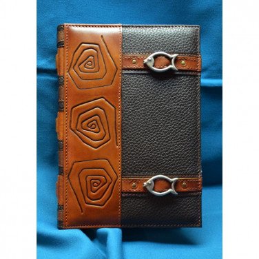Ежедневник в кожаной обложке Рыбак brown leather