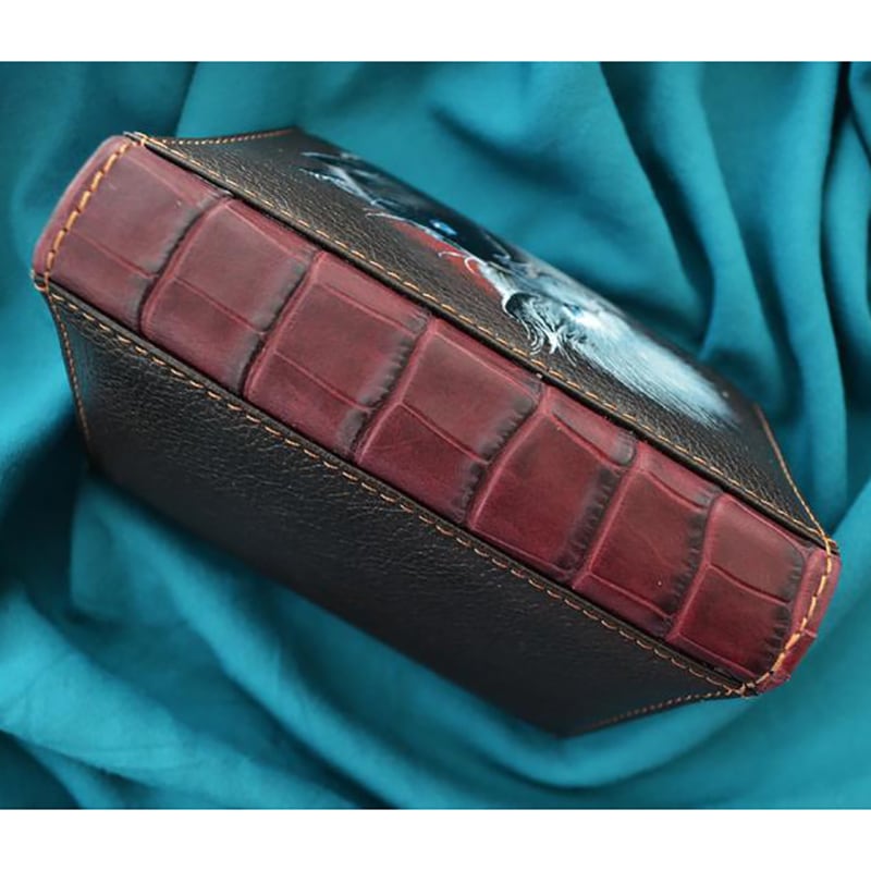 Блокнот в кожаной обложке Kitty Love brown leather