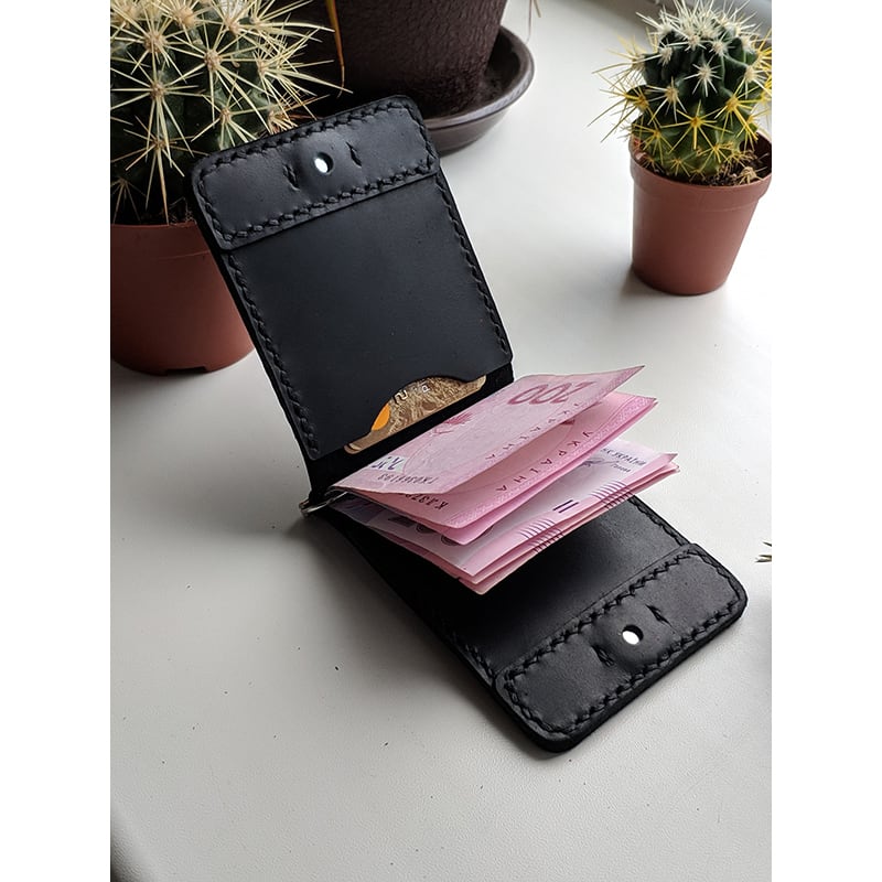Кожаный зажим для денег Safe black leather