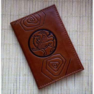 Обложка на паспорт кожаная Griffin brown leather