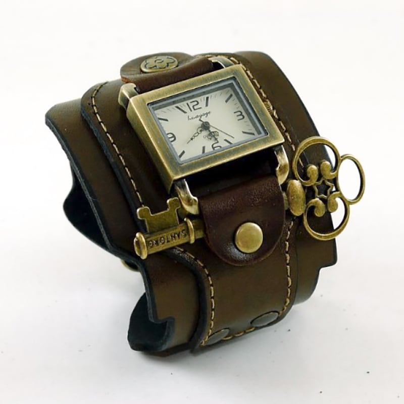 Часы женские с кожаным ремешком Steampunk