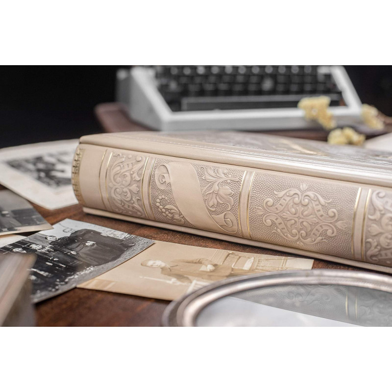 Родословная книга Манускрипт beige leather