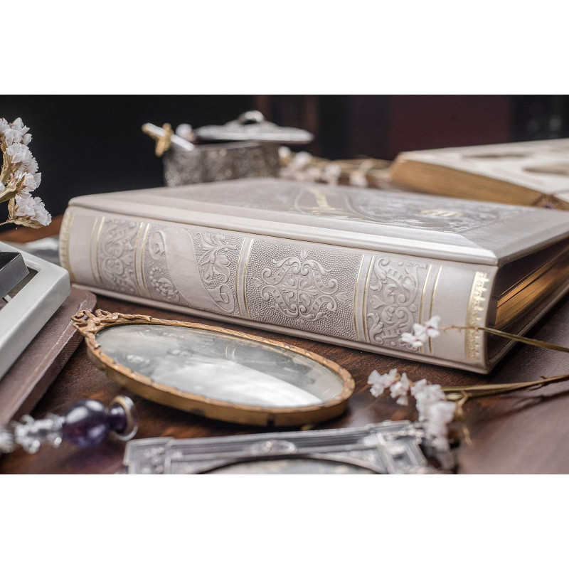Родословная книга Манускрипт white leather