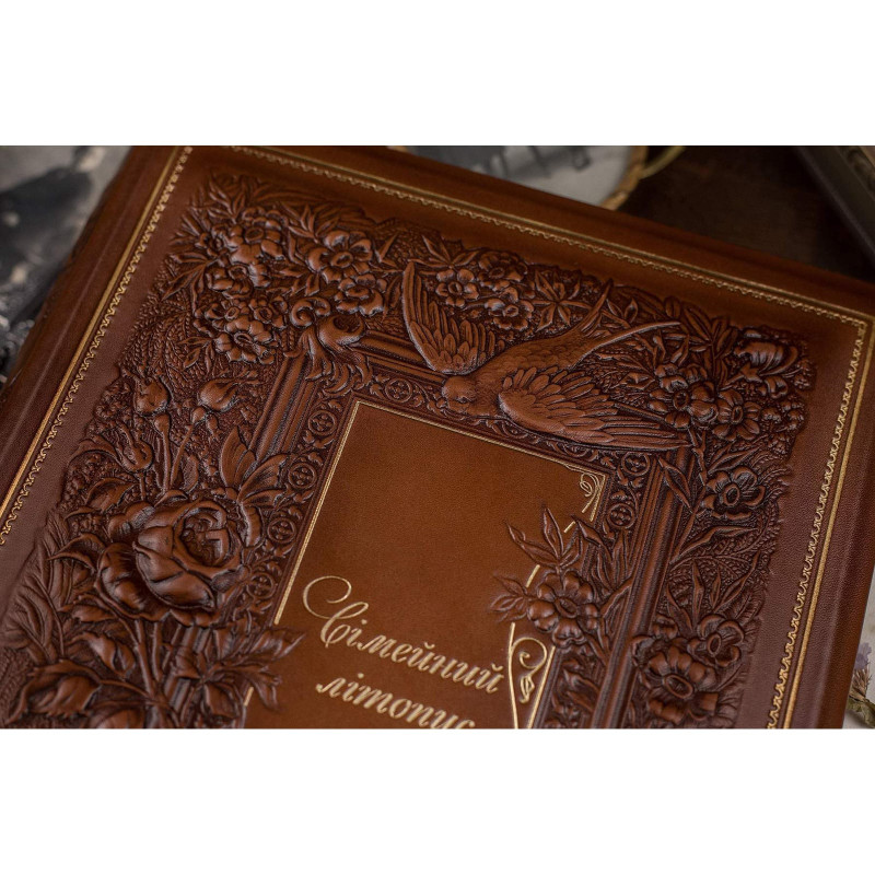 Книга родословная Сімейний Літопис brown leather