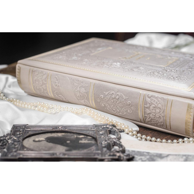 Книга родословная Сімейний Літопис white leather